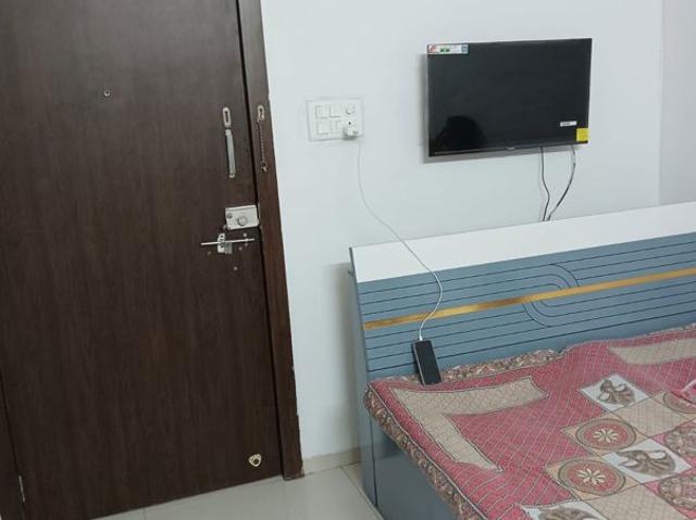 Resale | 1 BHK 645 Sq.Ft. Apartment in Venkatesh Oxy Evolve