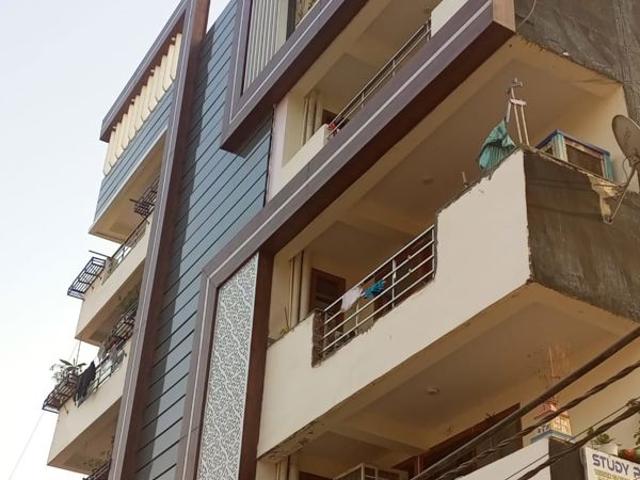 Resale | 1 BHK 650 Sq.Ft. Apartment in Sunshine Apartments Sector 73