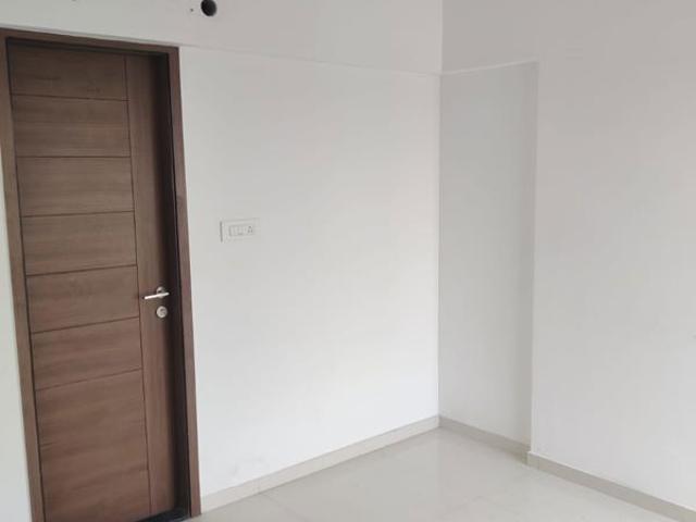 Resale | 1 BHK 680 Sq.Ft. Apartment in Rahatani
