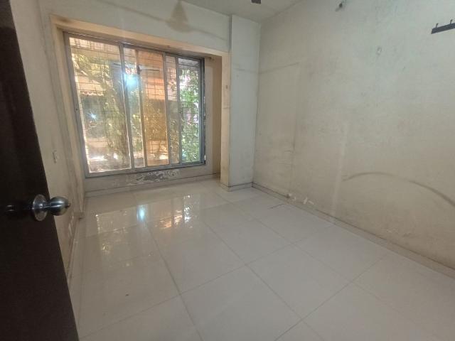 Resale | 1 BHK 700 Sq.Ft. Apartment in Gurukrupa Aramus Complex