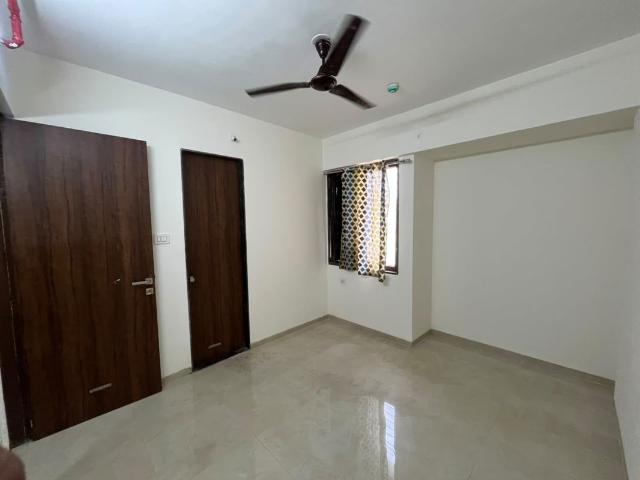 Resale | 1 BHK 700 Sq.Ft. Apartment in Pimple Nilakh
