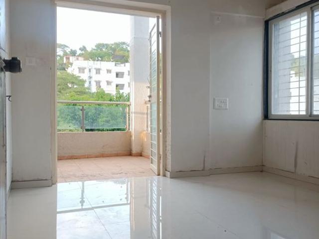 Resale | 1 BHK + 700 Sq.Ft. Apartment in Sai Paradise Residency