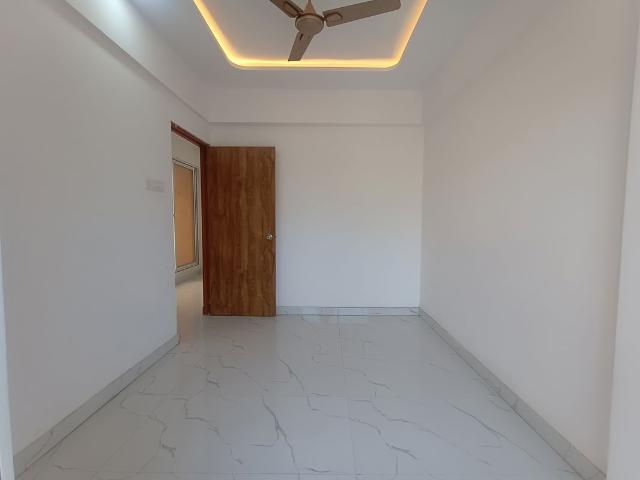 Resale | 1 BHK 700 Sq.Ft. Apartment in Sairaj Mohan Plaza