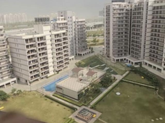 Resale | 1 BHK + 895 Sq.Ft. Apartment in Cosmos Express 99