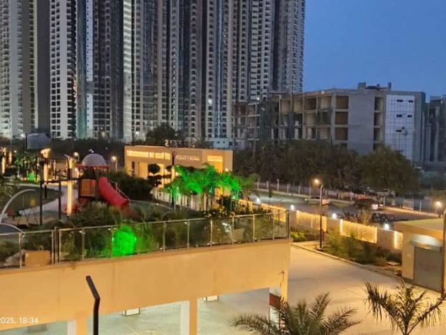 Resale | 1 BHK 890 Sq.Ft. Apartment in SVP Gulmohur Garden