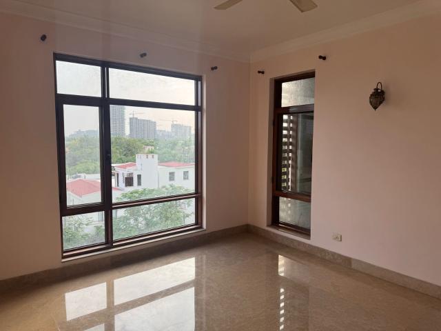 Resale | 1 BHK 936 Sq.Ft. Apartment in Jaypee Kalypso Court