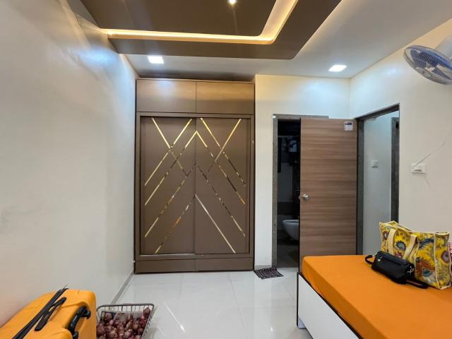 Resale | 1 BHK + Extra Room 423 Sq.Ft. Apartment in Delta Vrindavan