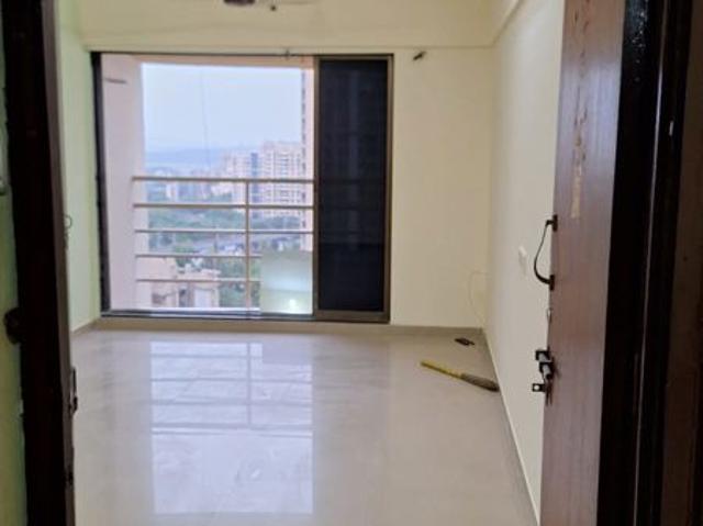Resale | 1 BHK + Extra Room 450 Sq.Ft. Apartment in Raunak Heights