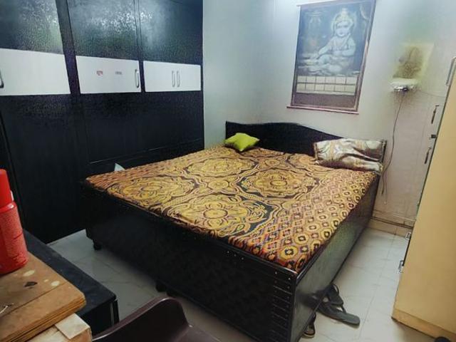 Resale | 1 BHK + Extra Room 450 Sq.Ft. Apartment in Sector 41