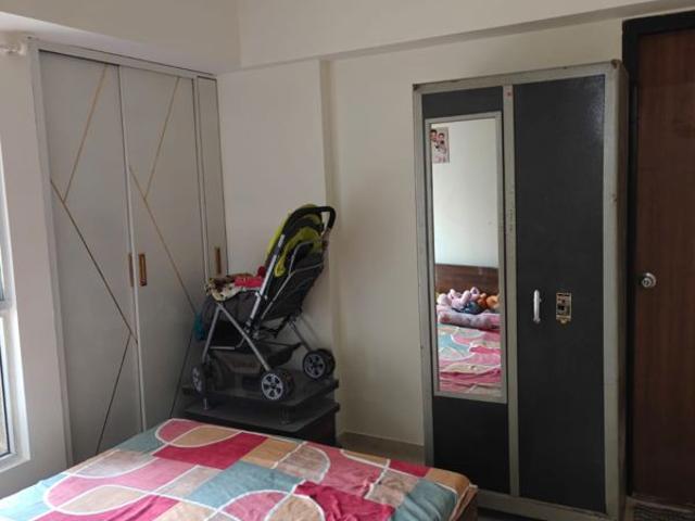 Resale | 1 BHK + Extra Room 472 Sq.Ft. Apartment in Lodha Amara Tower 6 and 22