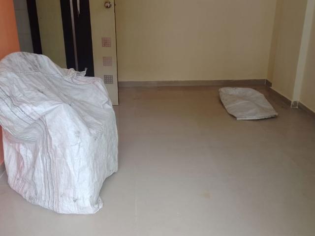 Resale | 1 BHK + Extra Room 645 Sq.Ft. Apartment in Teerth Raj