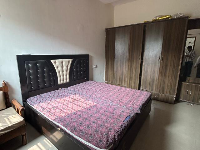 Resale | 1 BHK + Extra Room 750 Sq.Ft. Apartment in Shivalik City