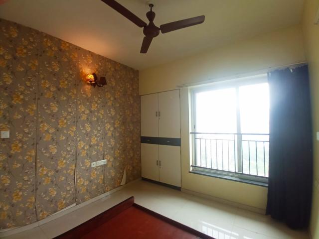 Resale | 1 BHK + Servant Room 443 Sq.Ft. Apartment in Metropolis Rivera