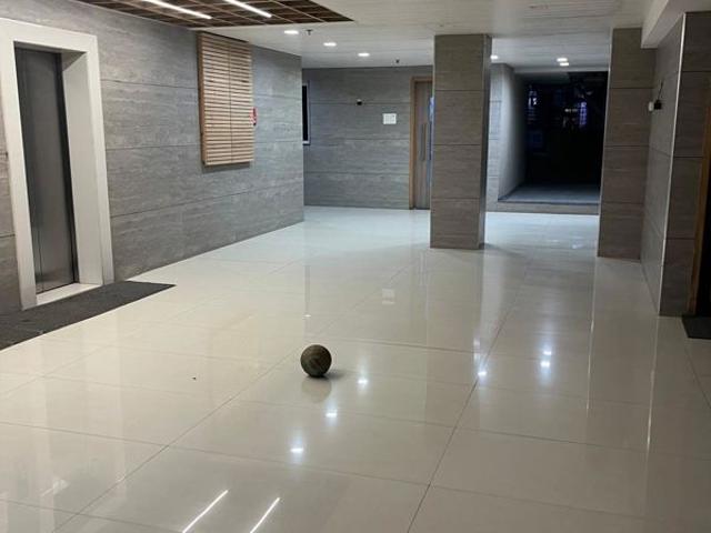 Resale | 1 BHK + Servant Room 700 Sq.Ft. Apartment in Aramus Galassia
