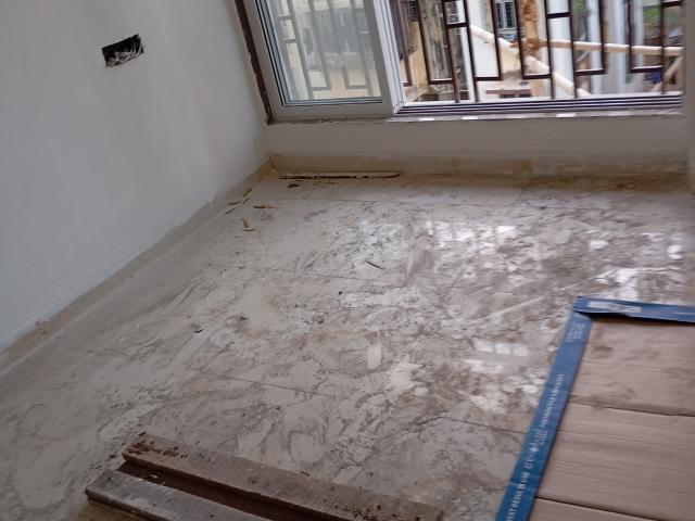 Resale | 1 BHK + Study Room 410 Sq.Ft. Apartment in Crystal Paradise Residences