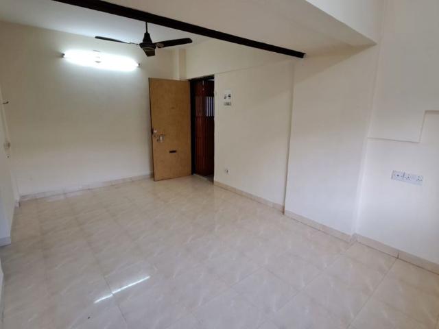 Resale | 1 BHK + Study Room 450 Sq.Ft. Apartment in Lokpuram Complex
