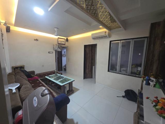 Resale | 1 BHK + Study Room 600 Sq.Ft. Apartment in Rekhi Sai Blossom