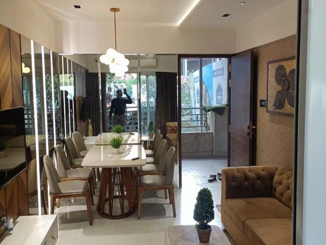 Resale | 1 BHK + Study Room 610 Sq.Ft. Apartment in Charms Global City