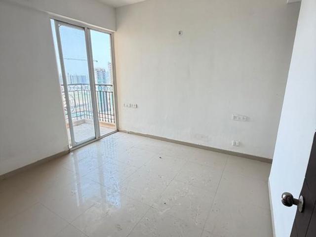 Resale | 1 BHK + Study Room 770 Sq.Ft. Apartment in Prateek Grand City