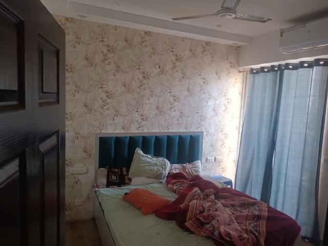 Resale | 1 BHK + Study Room 770 Sq.Ft. Apartment in Prateek Grand City