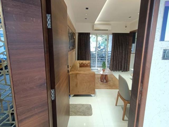 Resale | 1 BHK + Study Room 385 Sq.Ft. Apartment in Raj Tulsi City