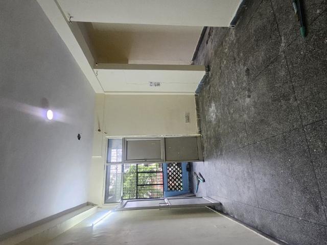 Resale | 1 BHK + Store Room 500 Sq.Ft. Apartment in Dilshad Colony