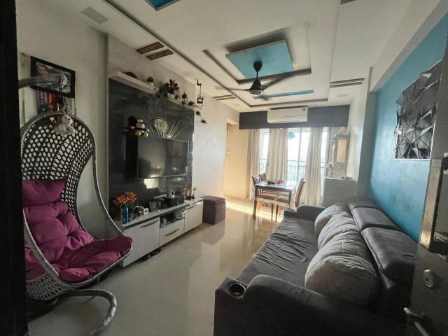 Resale | 1 BHK + Store Room 550 Sq.Ft. Apartment in Shraddha Valencia