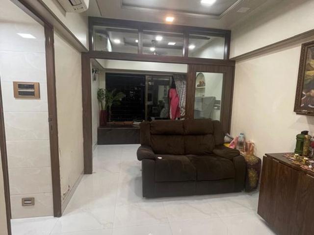 Resale | 1 BHK + Store Room 260 Sq.Ft. Apartment in Prabhadevi