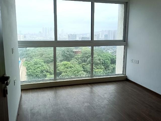 Resale | 1 BHK + Pooja Room 400 Sq.Ft. Apartment in Malad East