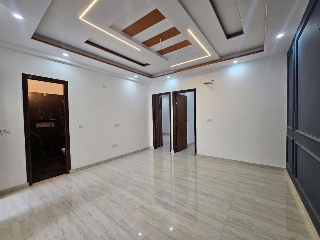 Resale | 1 BHK + Pooja Room 415 Sq.Ft. Apartment in High Grounds