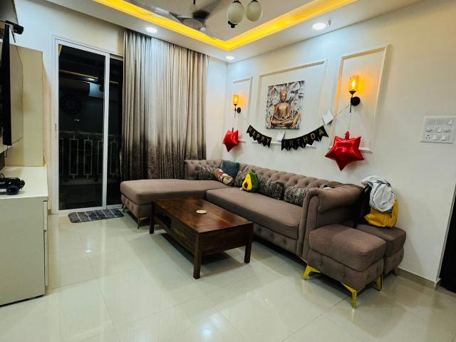 Resale | 1 BHK + Pooja Room 440 Sq.Ft. Apartment in Dss Mahavir Estella