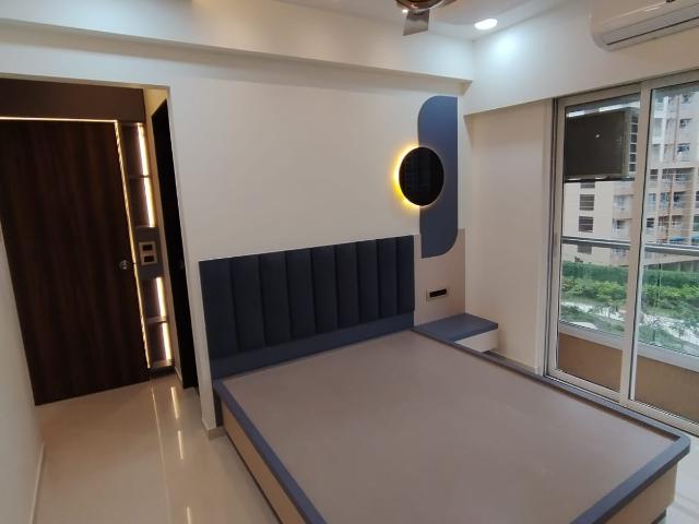 Resale | 1 BHK + Pooja Room 448 Sq.Ft. Apartment in Mahindra Roots