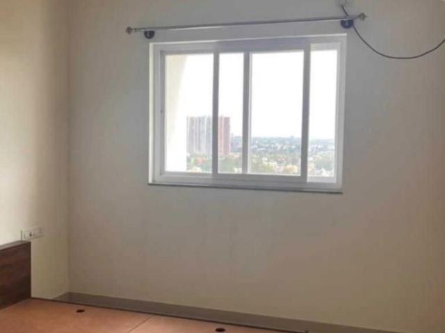 Resale | 1 BHK + Pooja Room 610 Sq.Ft. Apartment in Rohan Upavan