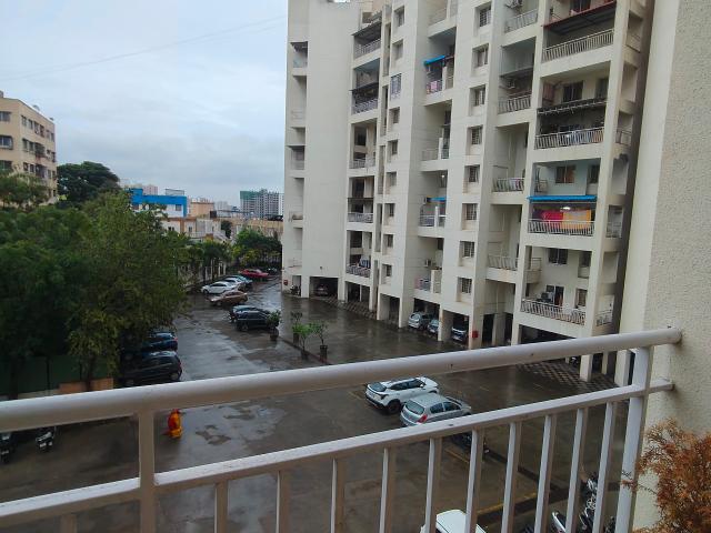 Resale | 1 BHK + Pooja Room 610 Sq.Ft. Apartment in Urban The Landmark