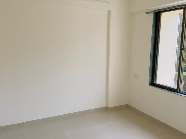 Resale | 1 BHK + Pooja Room 300 Sq.Ft. Apartment in Grand Square