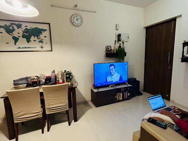 Resale | 1 BHK + Pooja Room 390 Sq.Ft. Apartment in Chandak Stella