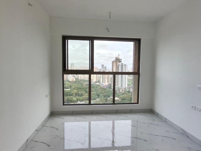 Resale | 1 BHK + Pooja Room,Extra Room 418 Sq.Ft. Apartment in Raymond Ten X Habitat