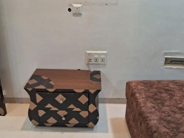 Resale | 1 BHK + Pooja Room,Extra Room 610 Sq.Ft. Apartment in Thakur Gayatri Satsang