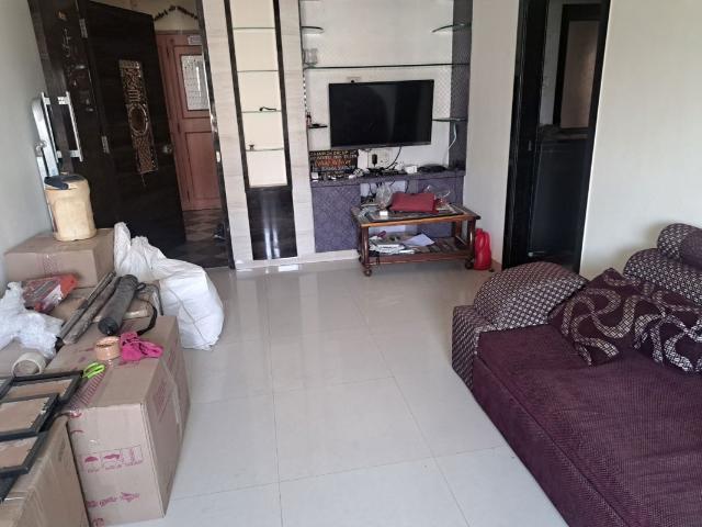 Resale | 1 BHK + Pooja Room,Extra Room 618 Sq.Ft. Apartment in Rajesh White City