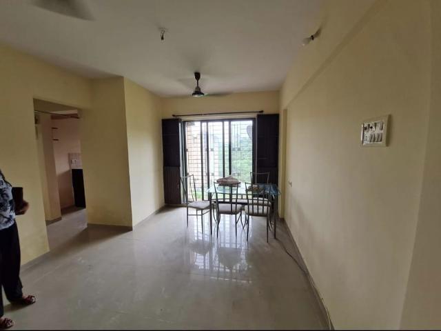 Resale | 1 BHK + Prayer Room 380 Sq.Ft. Apartment in Squarefeet Grand Square