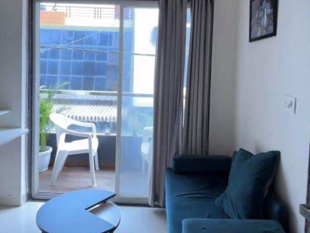 Resale | 1 BHK + Prayer Room 400 Sq.Ft. Apartment in Radius Uptown Chembur