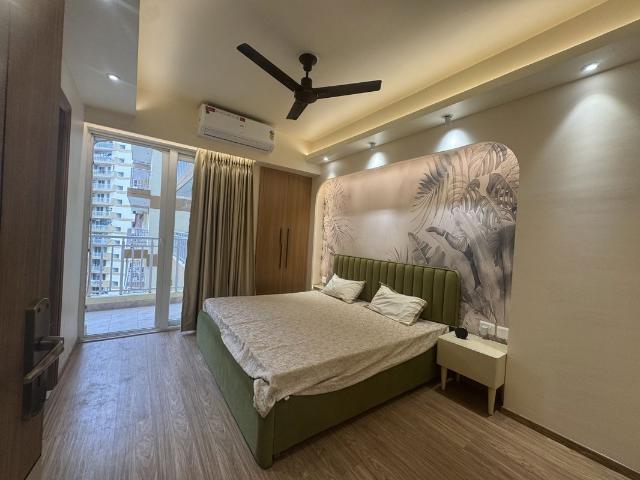 Resale | 1 Rk 495 Sq.Ft. Apartment in Logix Blossom Zest