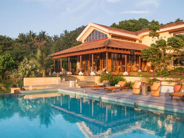 Resale | 1 Rk + 1500 Sq.Ft. Villa in Hoskote