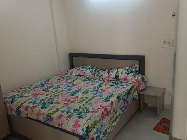 Resale | 1 Rk 200 Sq.Ft. Apartment in Bestech Park View Grand Spa