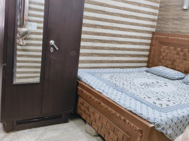 Resale | 1 Rk 250 Sq.Ft. Apartment in Aashirwad Appartment Sect
