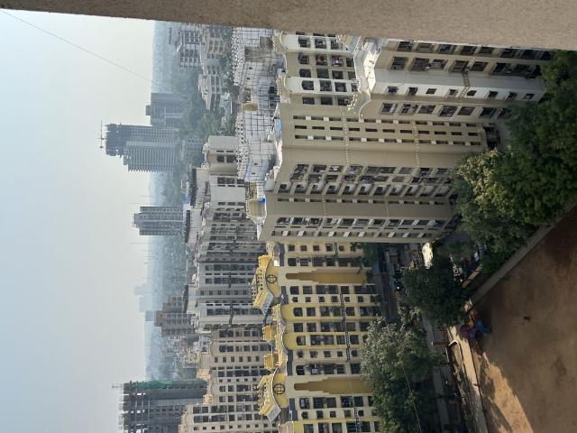 Resale | 1 Rk 260 Sq.Ft. Apartment in Bhoomi Park