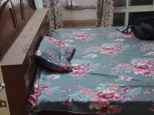 Resale | 1 Rk 325 Sq.Ft. Apartment in Central Park I
