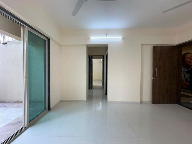 Resale | 1 Rk 352 Sq.Ft. Apartment in Mohan Nano Estates