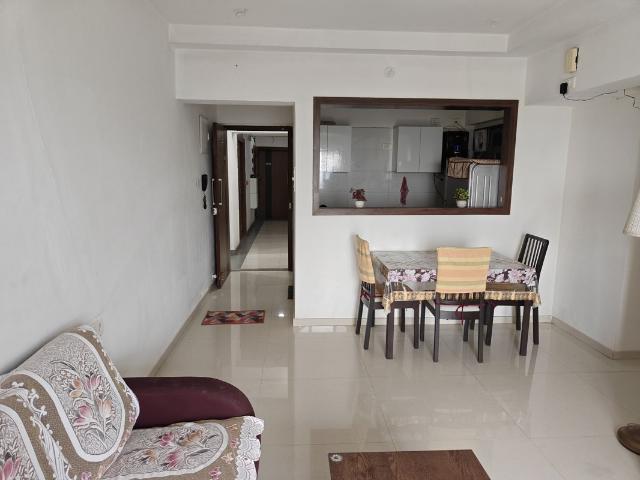 Resale | 1 Rk 364 Sq.Ft. Apartment in Mayfair The View