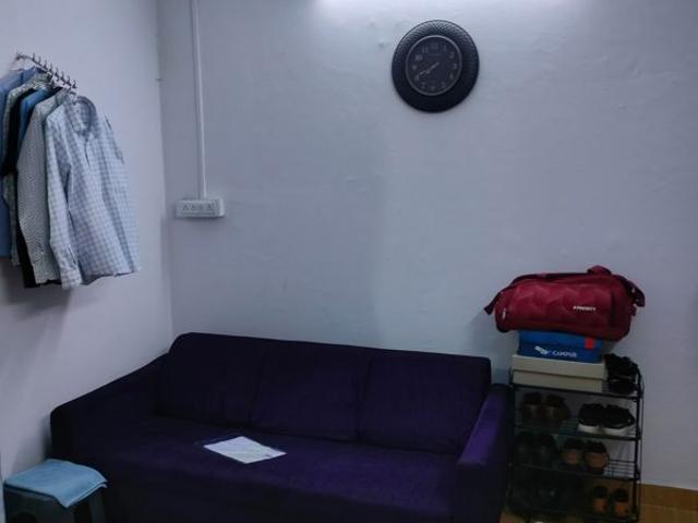 Resale | 1 Rk 380 Sq.Ft. Apartment in Gharonda Housing